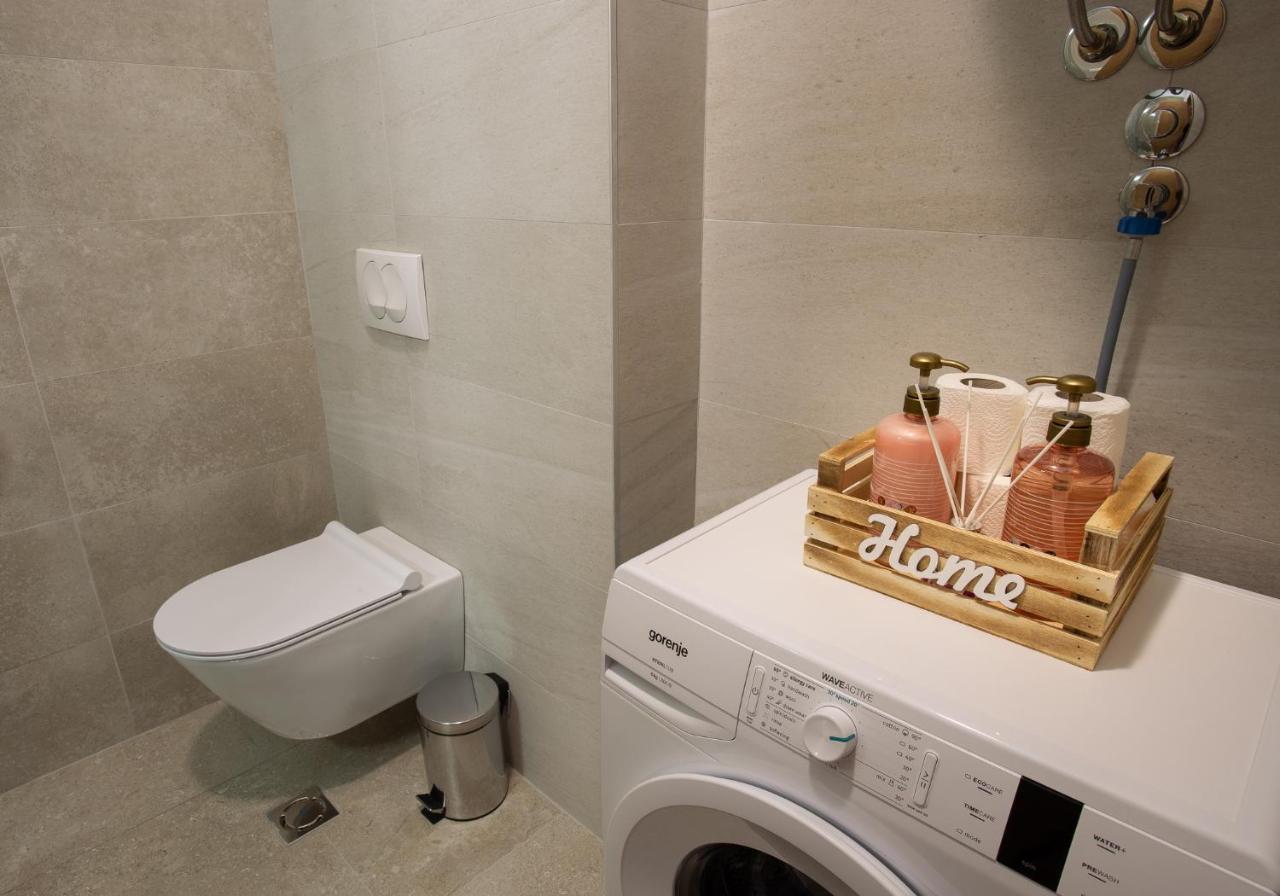 פודגוריצה Lina - Pg, Moraca River Apartment מראה חיצוני תמונה